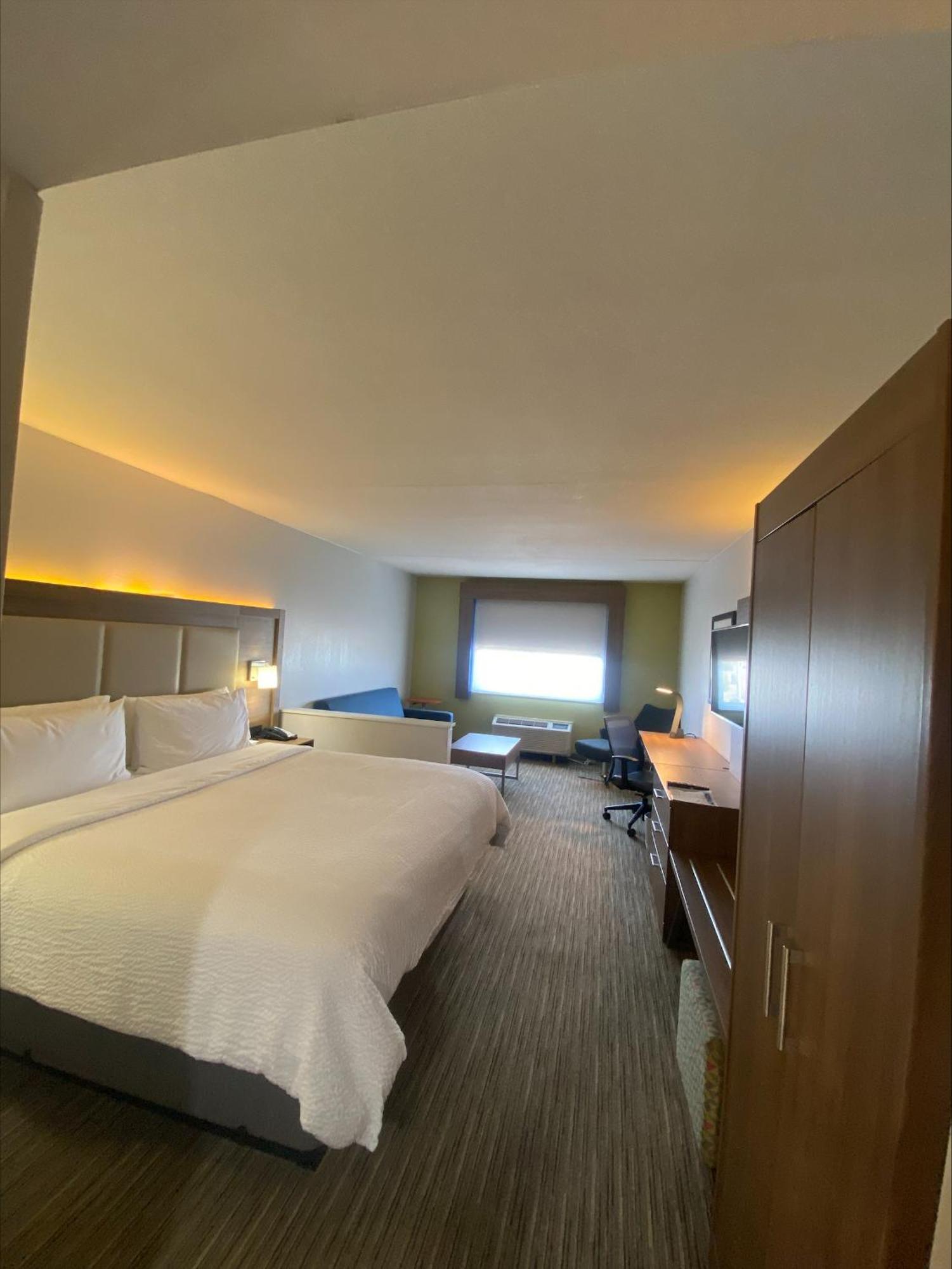 Holiday Inn Express Hotel And Suites Mesquite By Ihg Exterior foto