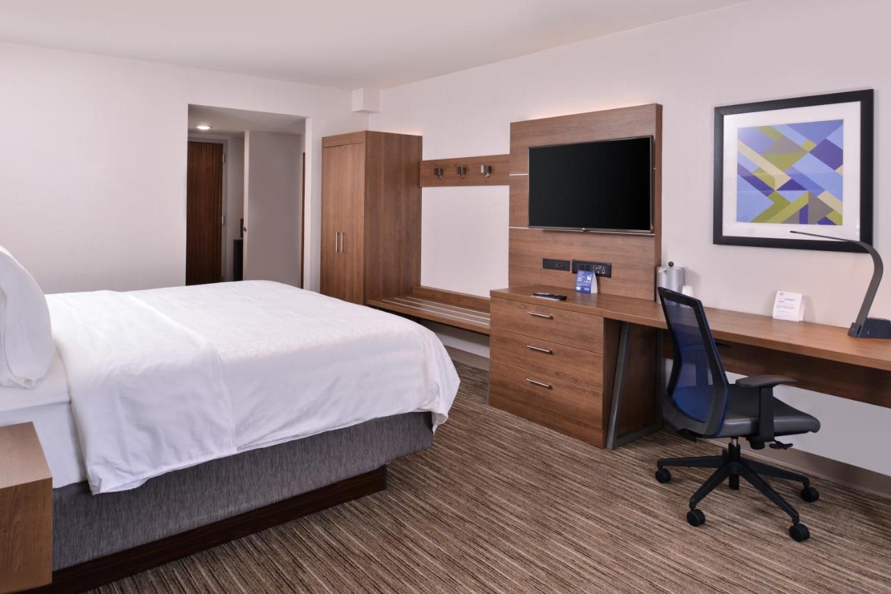 Holiday Inn Express Hotel And Suites Mesquite By Ihg Exterior foto